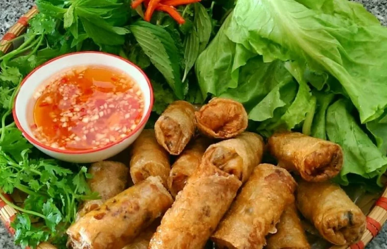Thanh đạm, khó quên với món nem chay rán