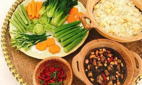 Tuyệt chiêu làm củ quả kho quẹt chuẩn vị miền Tây ngon nức lòng