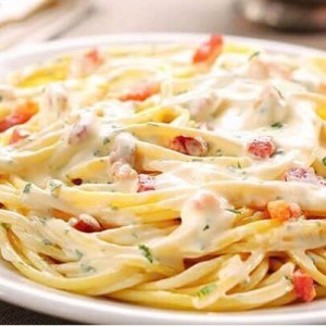 Đổi vị món mỳ Ý sốt phô mai thịt xông khói ngon, béo ngậy cho cả nhà