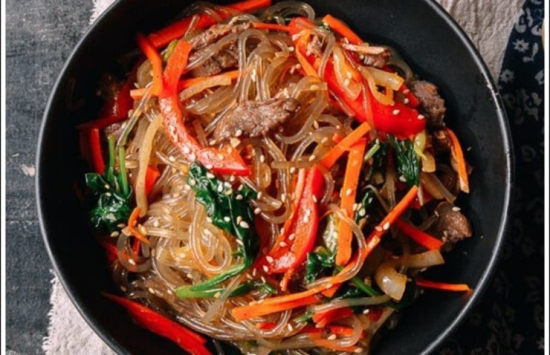 Cách làm miến xào Hàn Quốc tại nhà thơm ngon tuyệt đỉnh