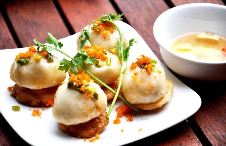 Cách làm bánh ram ít giòn dẻo chuẩn vị Huế