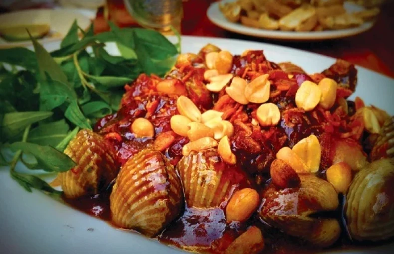 Cách làm món sò huyết xào me chua ngọt