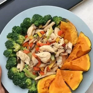 Làm nhanh 3 món cho bữa cơm vừa đảm bảo sức khỏe lại đủ dinh dưỡng