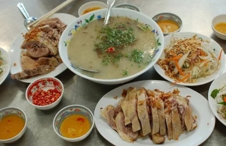 Ấm bụng ngày đông với bát cháo vịt chuẩn vị